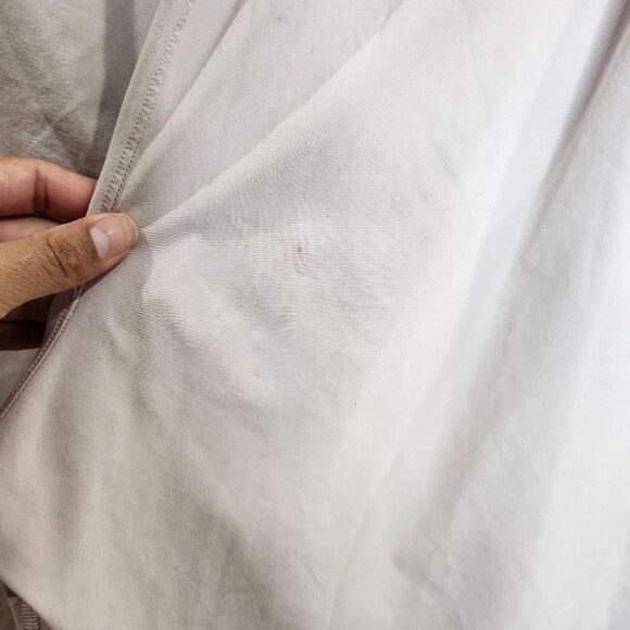 Lululemon Mens Light Pink Shorts - Picture 5 of 9